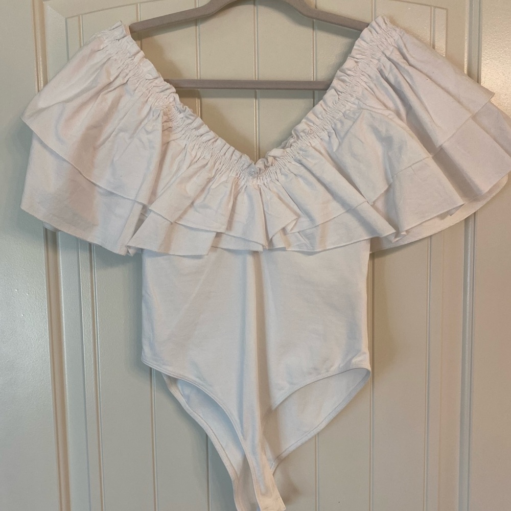 NWOT Zara Bodysuit